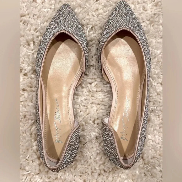 🆕 Betsey Johnson Remy Ballet Flat Rhinestones Slip on Pointed Toe Shoes Size 7 - Picture 3 of 16